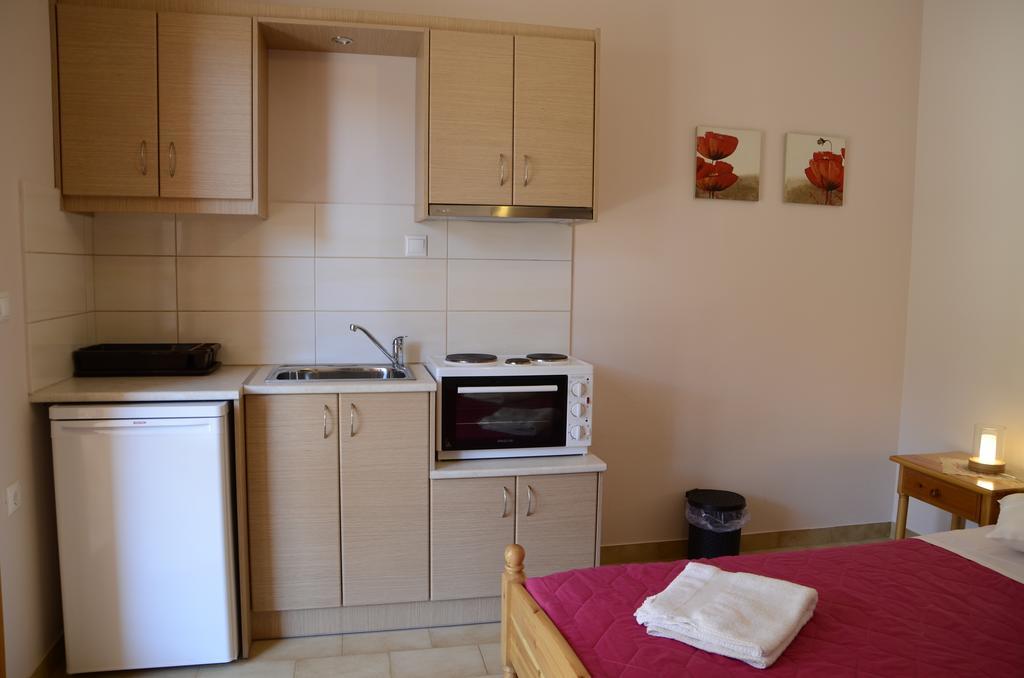 Valedina Rooms Nikiana Habitación foto