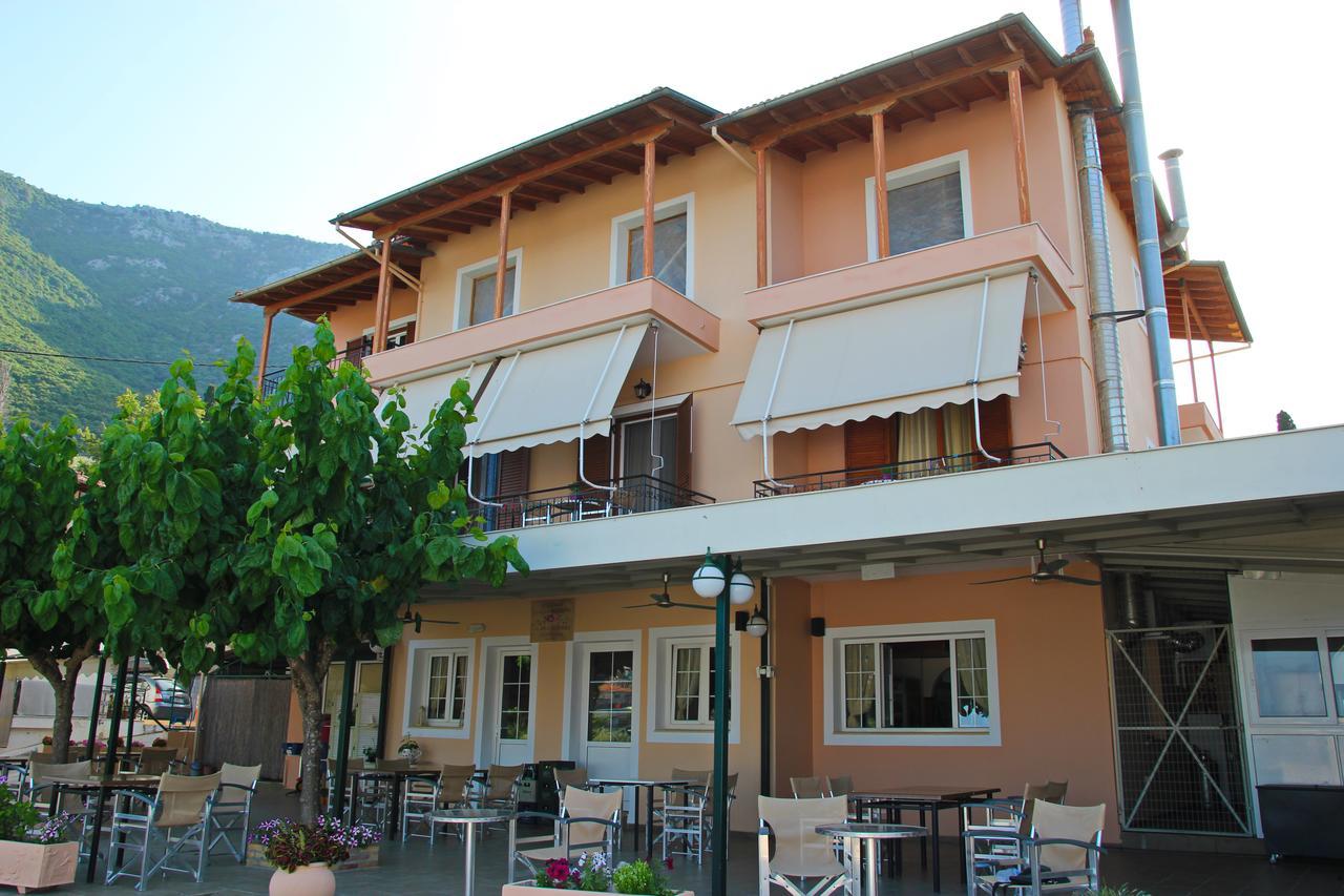 Valedina Rooms Nikiana Exterior foto